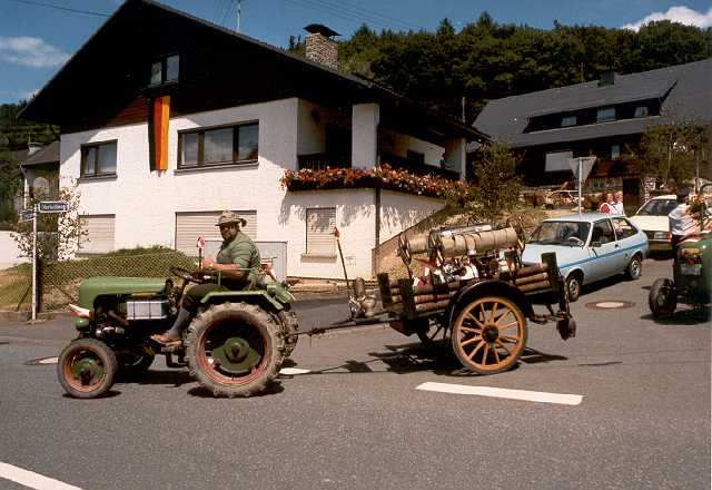ff-50-jahre-ff-wuestems-1985_03.jpg