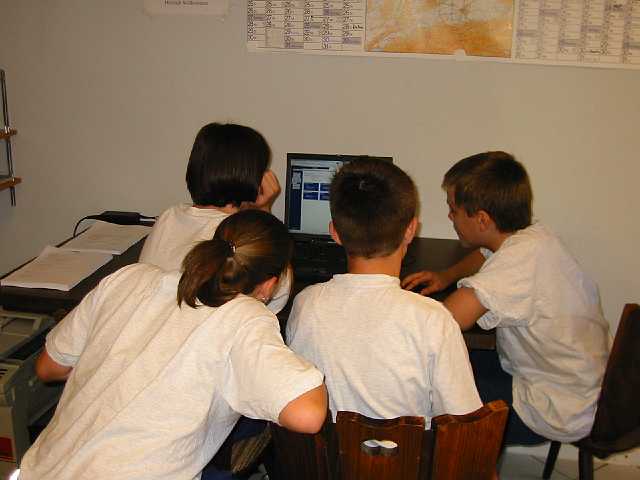 ff-tag-der-offenen-tuer-2002_04.JPG