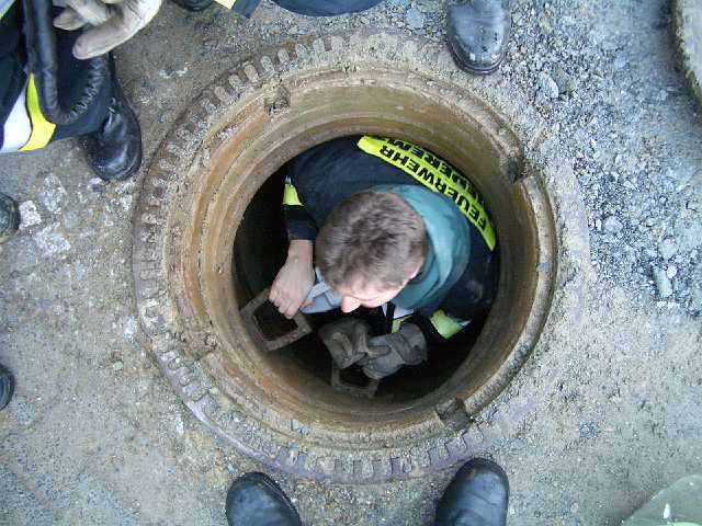 ff-jahresabschluss-2004_02.JPG