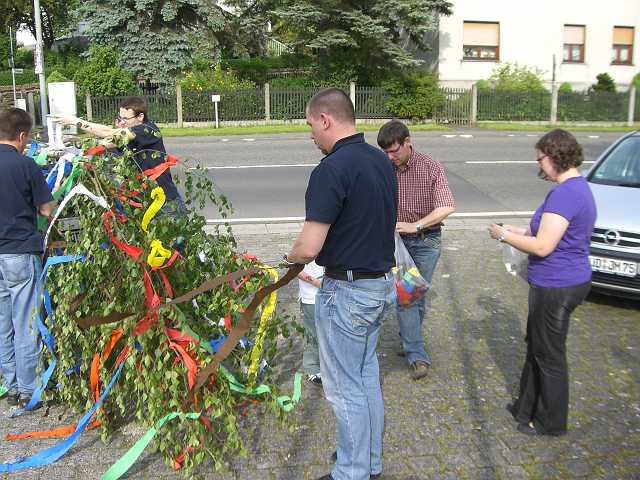 ff-baeumchen-stellen-friedrich_20100529-175226.JPG