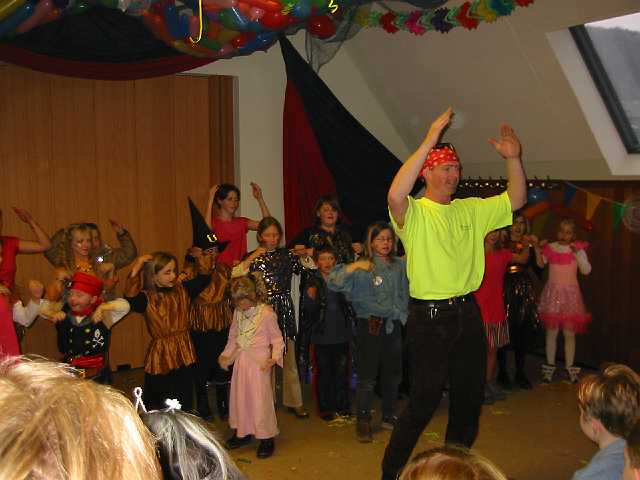 Kindermaskenball-2004_09.JPG