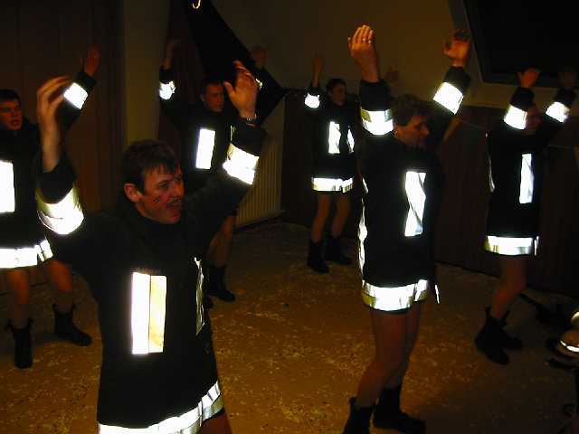 Kindermaskenball-2004_28.JPG