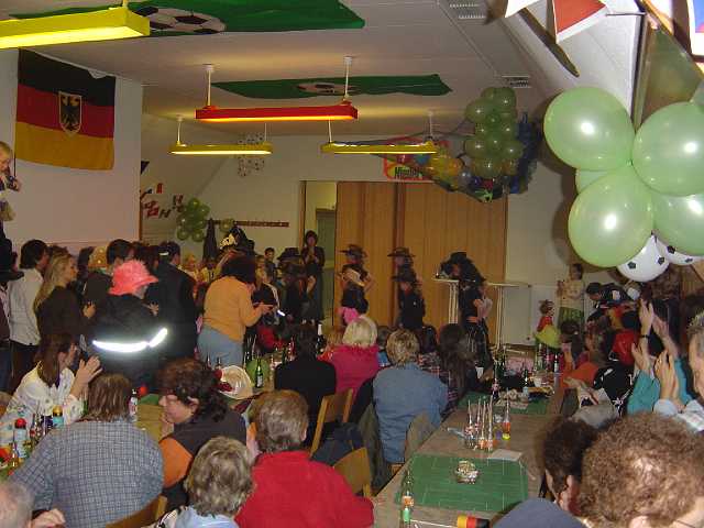 Kindermaskenball-2006_17.JPG