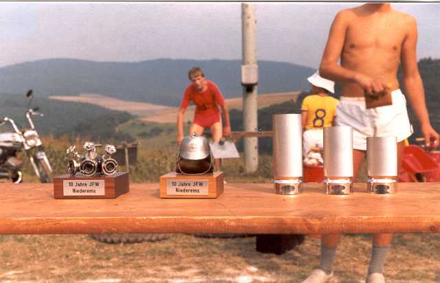 jf-10-jahre-jf-niederems-1983_08.jpg