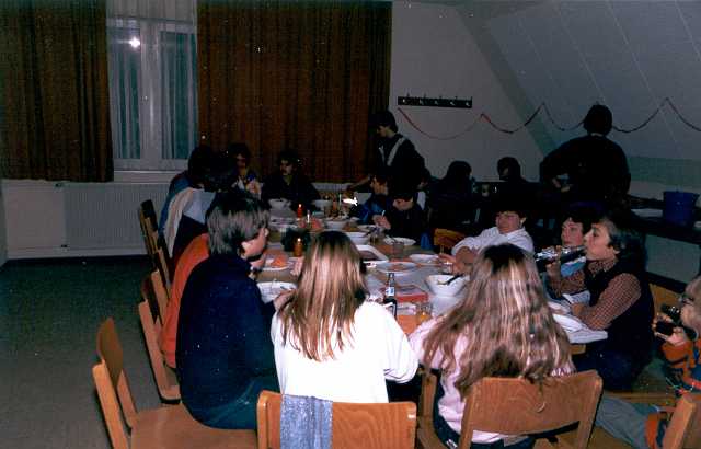 jf-weihnachtsfeier-1981_01.jpg