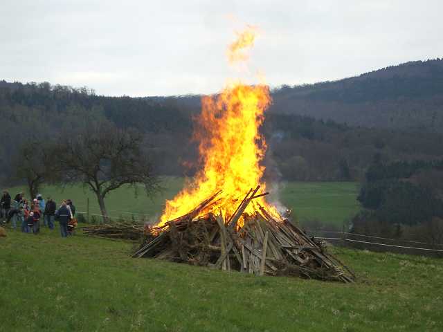 Osterfeuer-2007_005.JPG