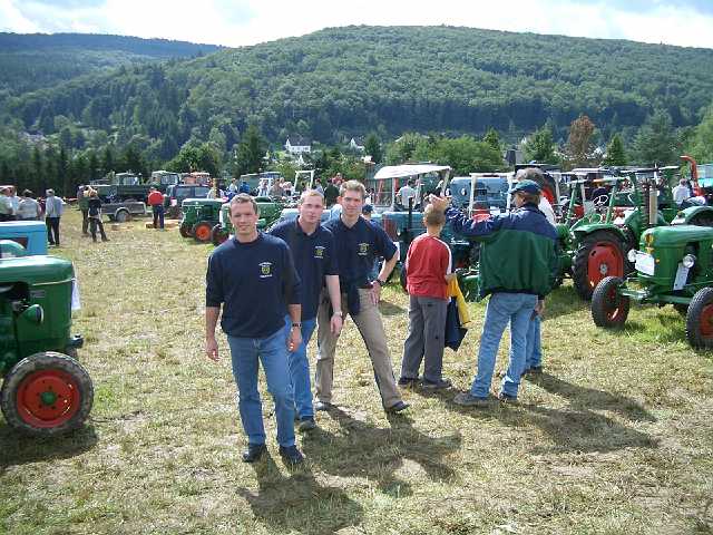 Schleppertreffen-2004_24.JPG