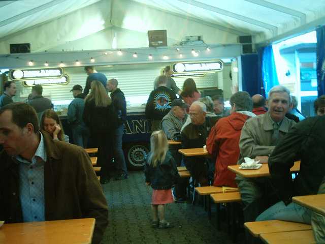 Kastanienbaumfest-2004_02.jpg